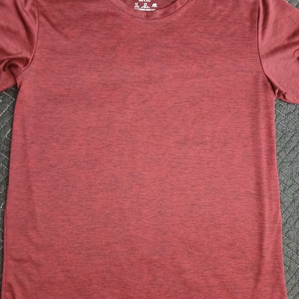 Men's sport shirt